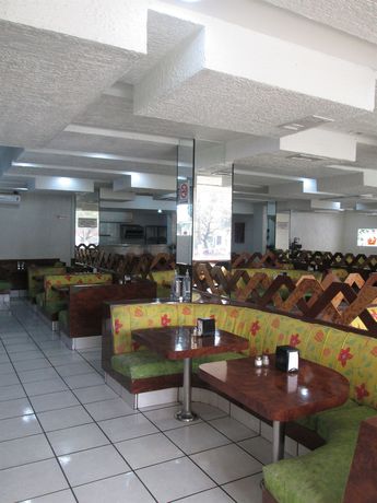 Imagen de los exteriores del Hotel Las P&eacute;rgolas, Guadalajara. Foto 13