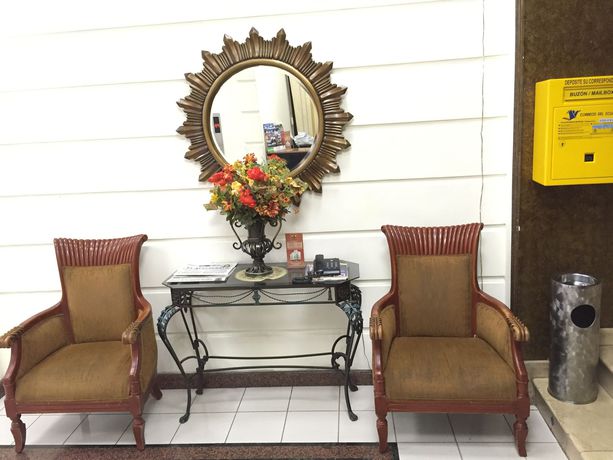 Imagen de los interiores del Hotel Las Peñas. Foto 11