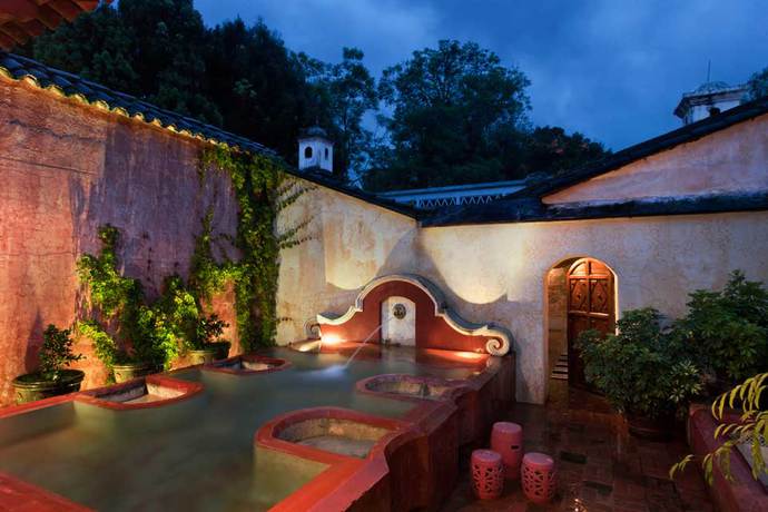 Imagen de los interiores del Hotel Las Piletas. Foto 7