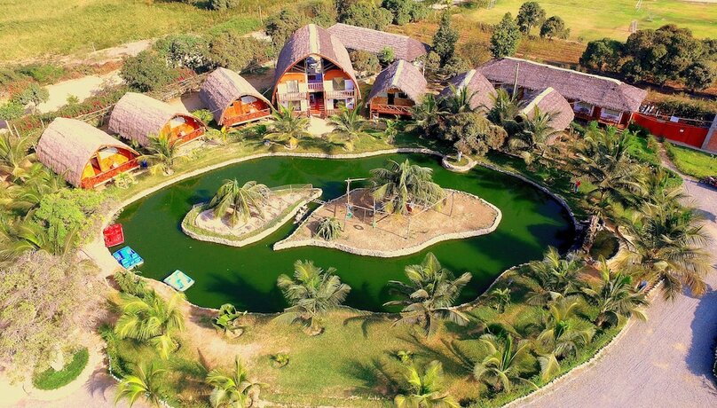 Imagen general del Hotel Las Pirkas. Foto 7