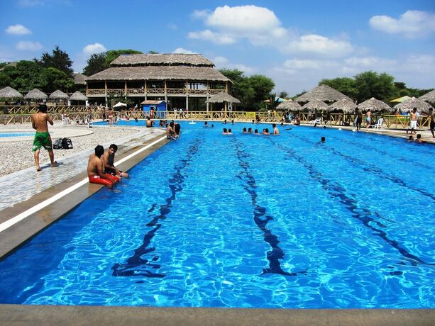 Imagen general del Hotel Las Pirkas. Foto 12