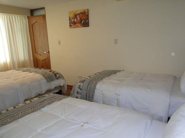 Imagen de la habitación del Hotel Las Quenas. Foto 12