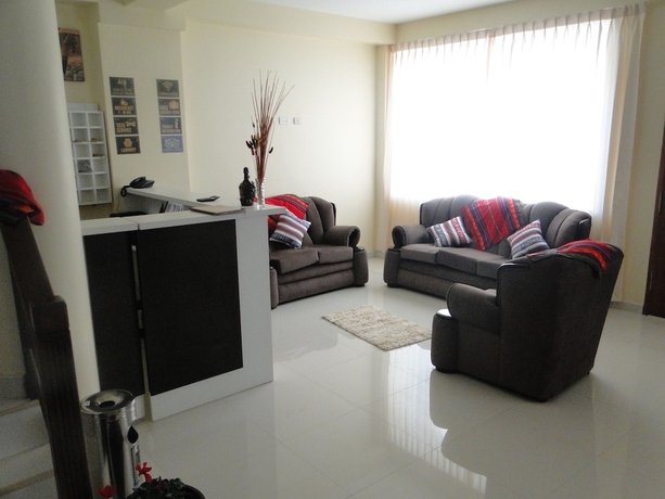 Imagen del bar/restaurante del Hotel Las Quenas. Foto 2