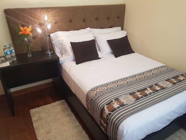 Imagen de la habitación del Hotel Las Quenas. Foto 14