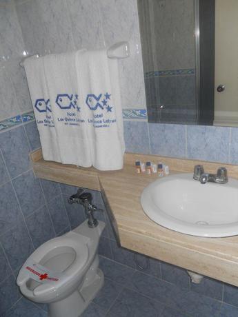 Imagen de la habitación del Hotel Las Quince Letras. Foto 4