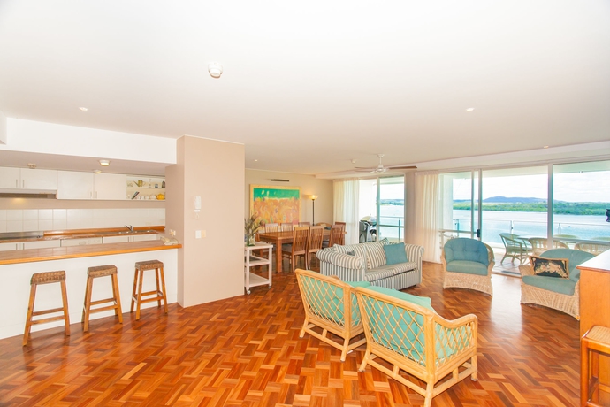 Imagen de los interiores del Hotel Las Rias. Foto 16