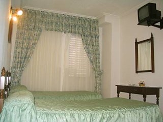 Imagen de la habitación del Hotel Las Rocas De Isla. Foto 6