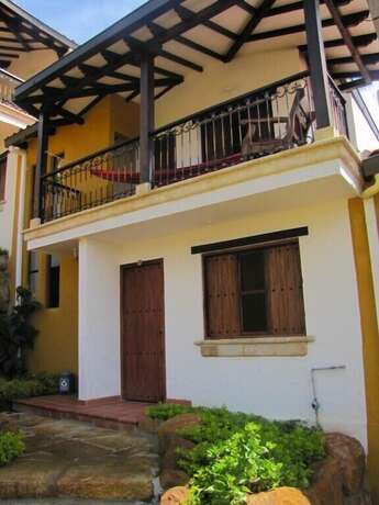 Imagen de la habitación del Hotel Las Rocas Resort. Foto 14