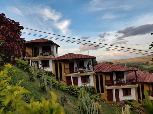 Imagen de la habitación del Hotel Las Rocas Resort. Foto 18