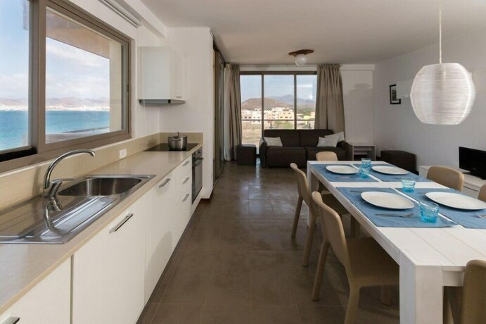 Imagen de la habitación del Hotel Las Rochas Mindelo. Foto 35