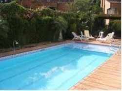 Imagen de la piscina del Hotel Las Rosas Boutique. Foto 5