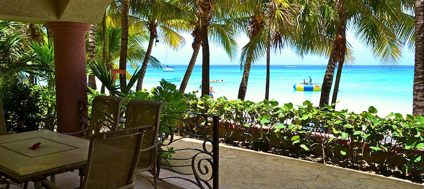 Imagen de los exteriores del Hotel Las Sirenas by Mayan Princess Rooms. Foto 11