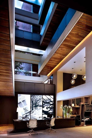 Imagen de los interiores del Hotel Las Suites Campos Eliseos. Foto 8