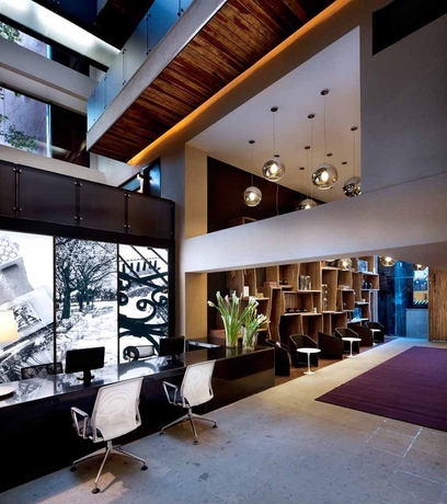 Imagen de los interiores del Hotel Las Suites Campos Eliseos. Foto 13