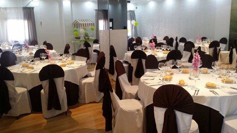 Imagen del bar/restaurante del Hotel Las Terrazas, Albolote. Foto 4