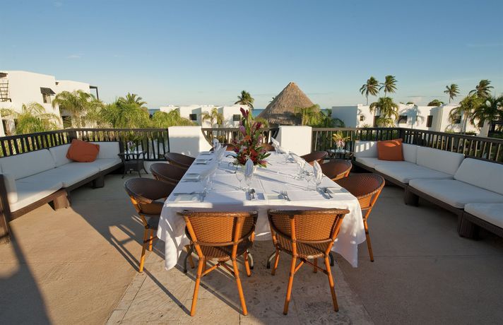 Imagen del bar/restaurante del Hotel Las Terrazas Resort. Foto 3