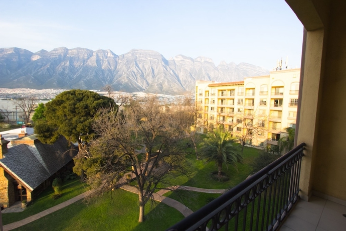 Imagen de la habitación del Hotel Las Torres De El Legado. Foto 16