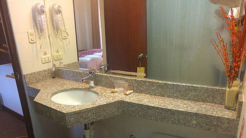 Imagen de la habitación del Hotel Las Torres De Ugarte. Foto 7
