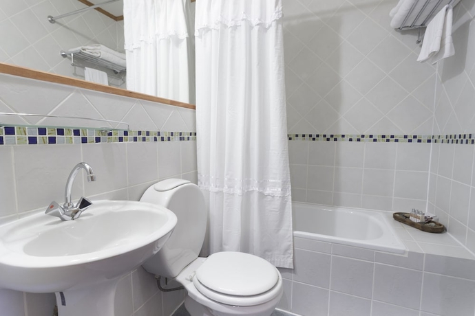 Imagen de la habitación del Hotel Las Torres Patagonia. Foto 13