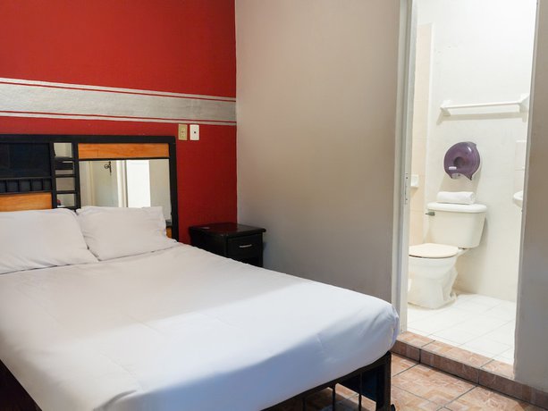 Imagen de la habitación del Hotel Las Torres,Tehuacan. Foto 14