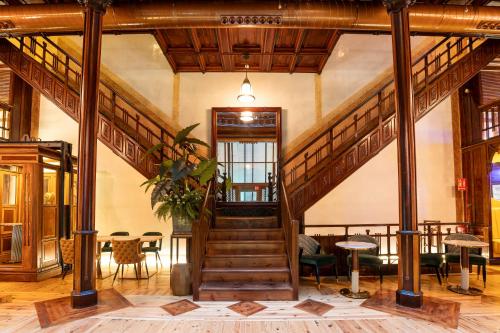 Imagen general del Hotel Las Tres Campanas. Foto 5