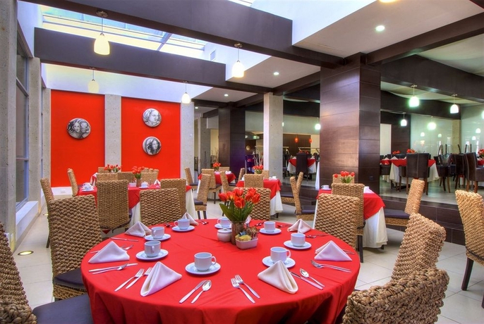 Imagen del bar/restaurante del Hotel Las Trojes. Foto 4