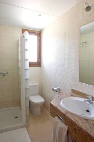 Imagen de la habitación del Hotel Las Truchas. Foto 8