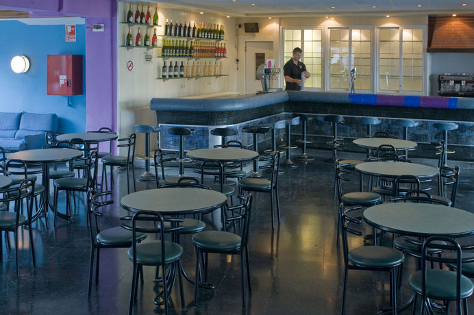 Imagen del bar/restaurante del Hotel Las Vegas, Calella. Foto 5