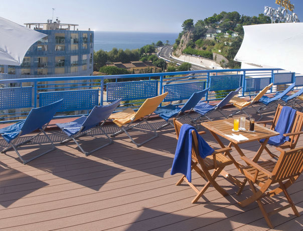 Imagen de los exteriores del Hotel Las Vegas, Calella. Foto 12