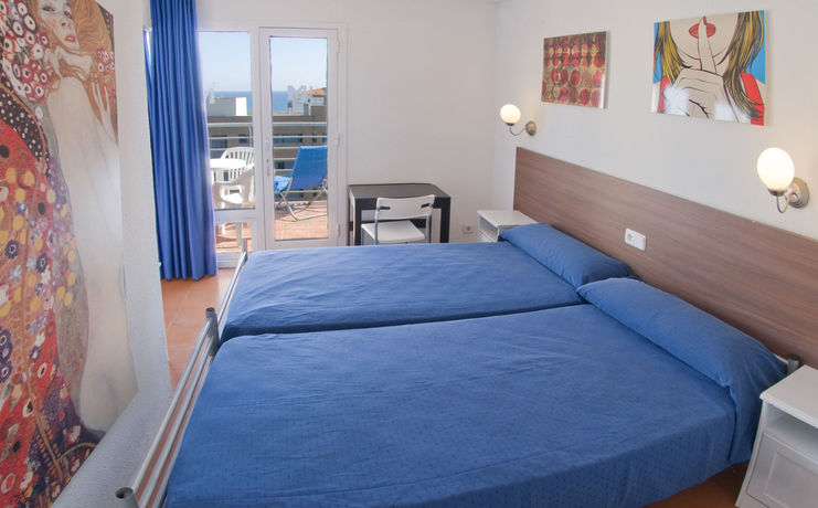 Imagen de la habitación del Hotel Las Vegas, Calella. Foto 9