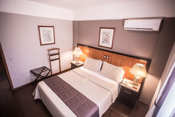 Imagen de la habitación del Hotel Las Ventanas Suite. Foto 10