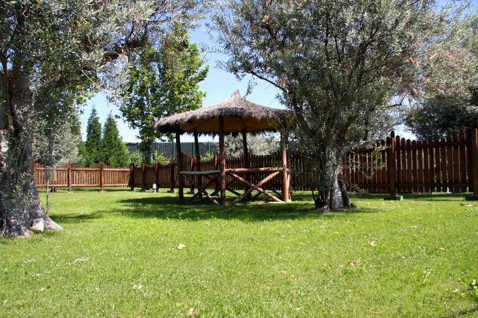 Imagen de los exteriores del Hotel Las Ventas. Foto 10