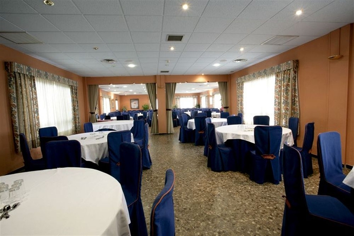 Imagen del bar/restaurante del Hotel Las Ventas. Foto 4