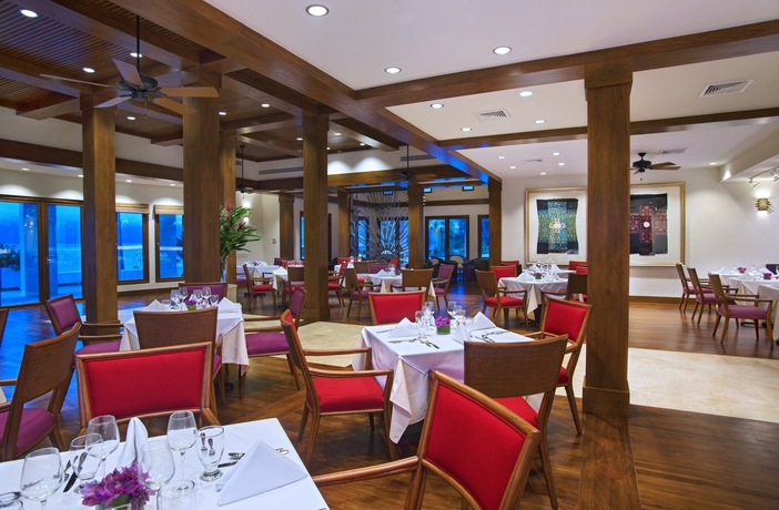 Imagen del bar/restaurante del Hotel Las Verandas and Villas. Foto 4