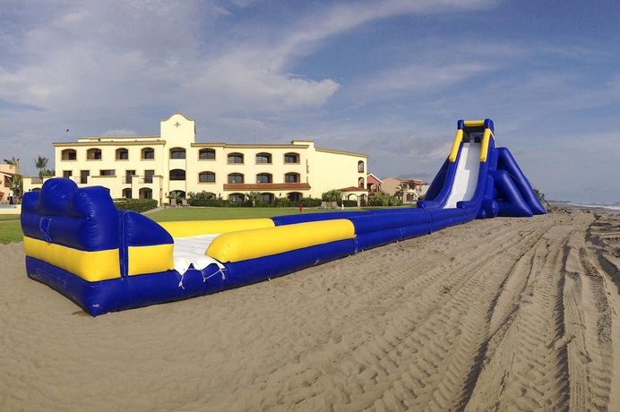 Imagen general del Hotel Las Villas Hotel and Golf by Estrella del Mar. Foto 4