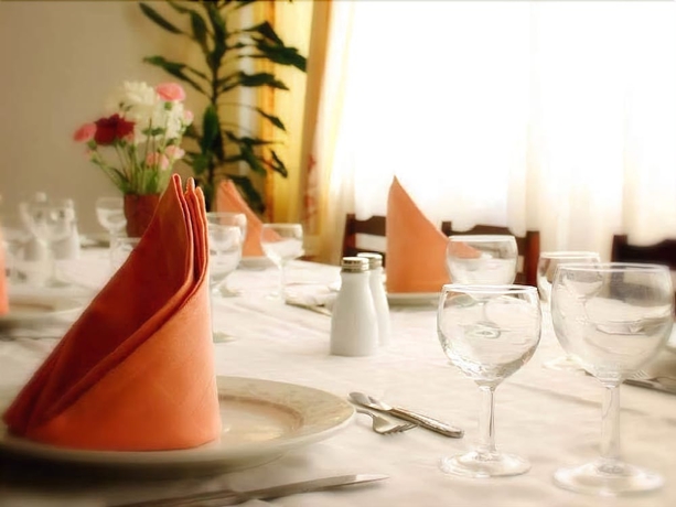 Imagen del bar/restaurante del Hotel Las Vinas. Foto 3