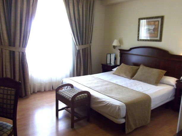 Imagen de la habitación del Hotel Lasa Sport. Foto 3