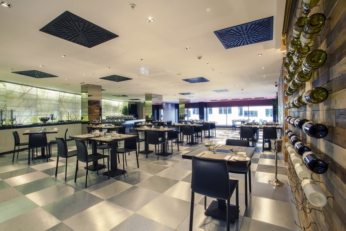 Imagen del bar/restaurante del Hotel Lasagrada Istanbul. Foto 2