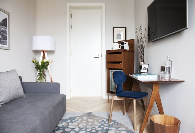 Imagen de la habitación del Hotel Lasala Plaza. Foto 5