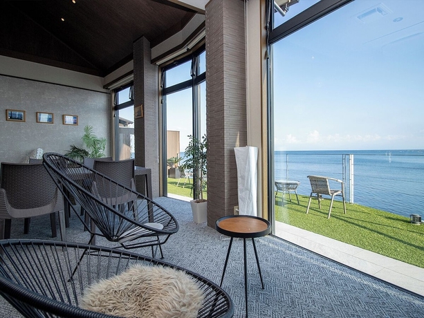 Imagen de los interiores del Hotel La・se・ri Resort and Stay. Foto 14