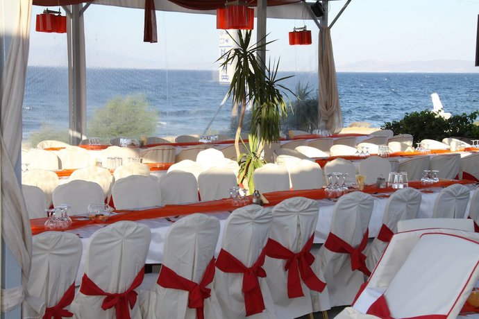 Imagen del bar/restaurante del Hotel Lasia. Foto 2