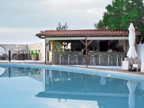 Imagen general del Hotel Lassion Golden Bay By Checkin. Foto 5