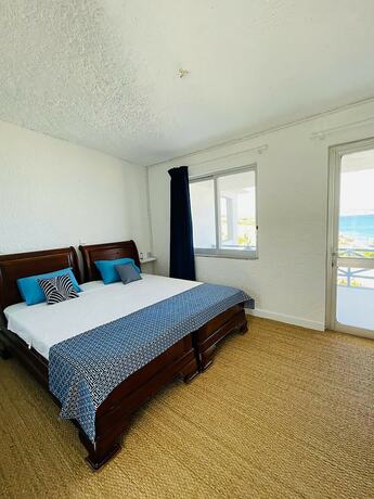 Imagen de la habitación del Hotel Lassion Golden Bay, Sitia. Foto 17