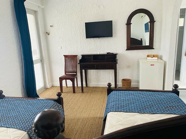 Imagen general del Hotel Lassion Golden Bay, Sitia. Foto 8