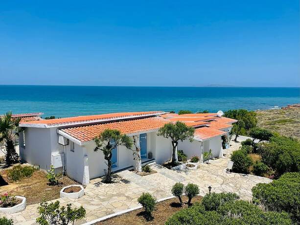 Imagen de la habitación del Hotel Lassion Golden Bay, Sitia. Foto 20