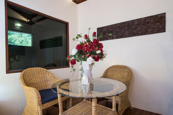 Imagen general del Hotel Last Frontier Beach Resort - Adults Only. Foto 4