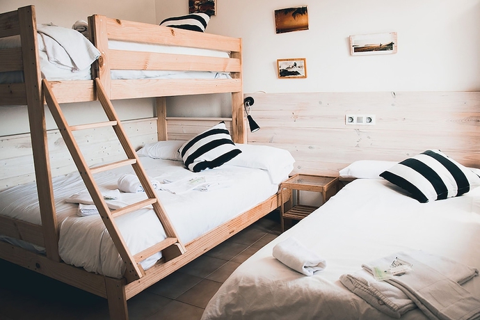 Imagen de la habitación del Hotel Latas Surf Lodge. Foto 10