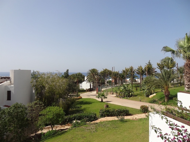 Imagen de la habitación del Hotel Latchi Family Resort. Foto 6