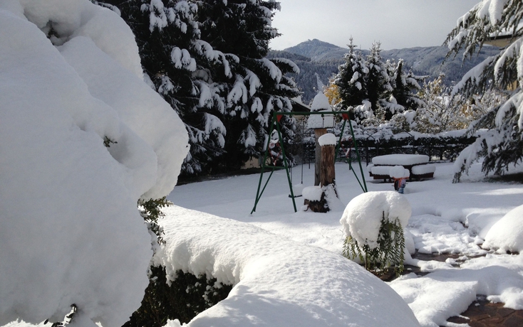 Imagen de los exteriores del Hotel Latemar, Castello di Fiemme. Foto 10