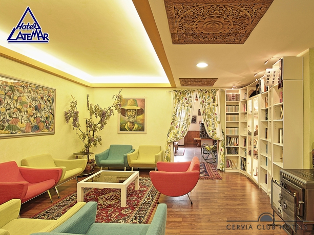 Imagen de los interiores del Hotel Latemar. Foto 13